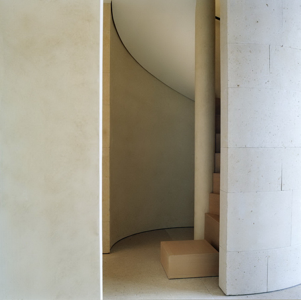 P Penthouse – Claudio Silvestrin Architects